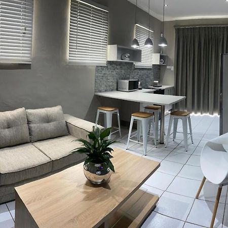 Adventure Apartment - Colchester - 5Km From Elephant Park Esterno foto